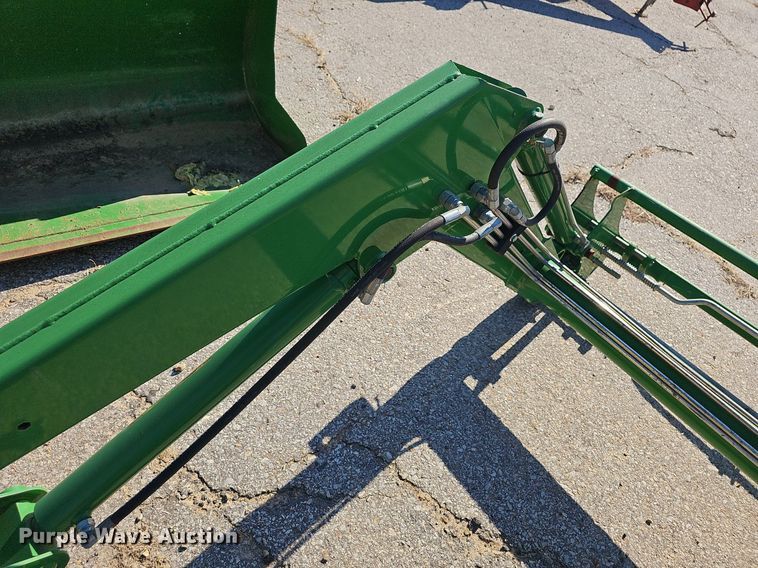 image for item DR3434 John Deere 553  front loader with bucket