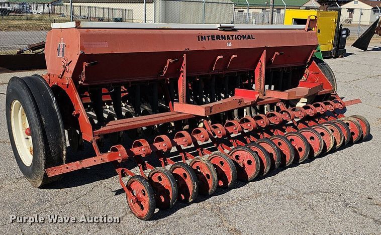 image for item DR3436 International 510  grain drill