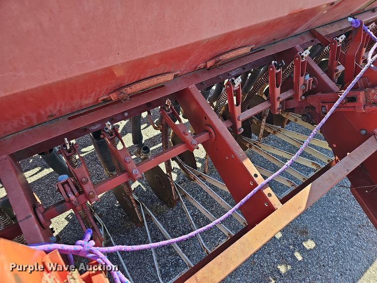 image for item DR3436 International 510  grain drill