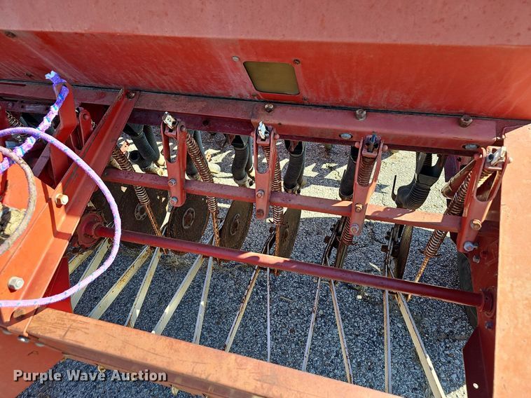 image for item DR3436 International 510  grain drill