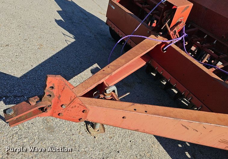 image for item DR3436 International 510  grain drill