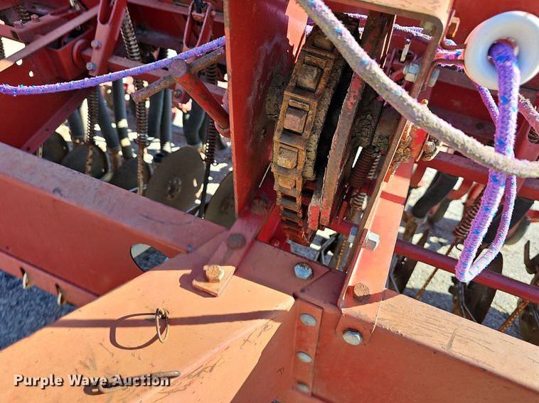 image for item DR3436 International 510  grain drill