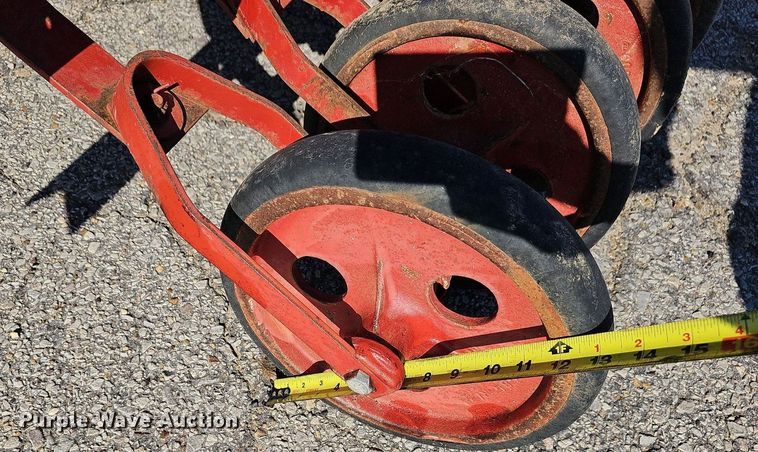 image for item DR3436 International 510  grain drill