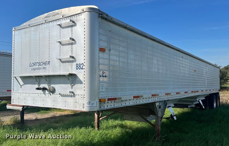image for item DS2439 1986 Wilson DWH-100  grain trailer