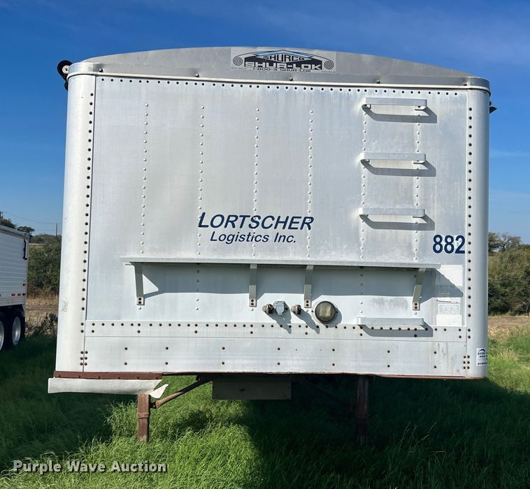 image for item DS2439 1986 Wilson DWH-100  grain trailer