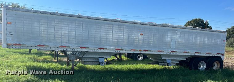 image for item DS2439 1986 Wilson DWH-100  grain trailer
