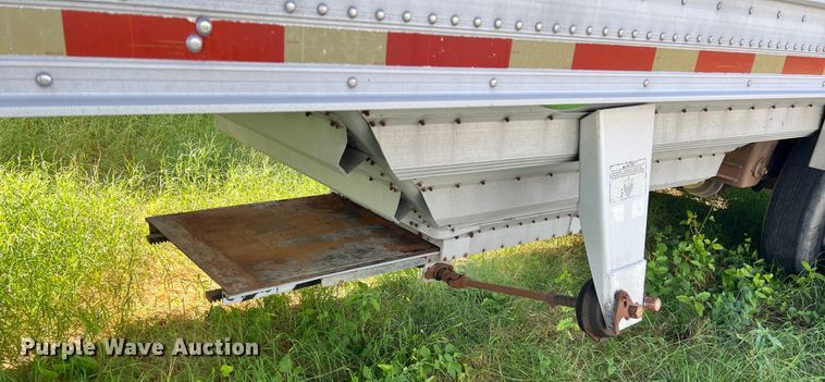 image for item DS2445 1999 Merritt P4329X  grain trailer