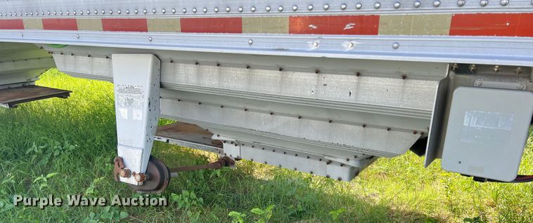image for item DS2445 1999 Merritt P4329X  grain trailer