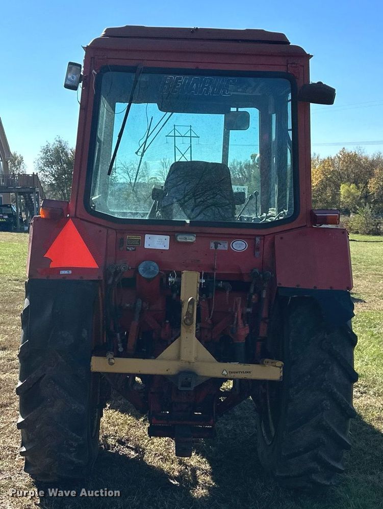 image for item DW2905 Belarus 825  MFWD tractor