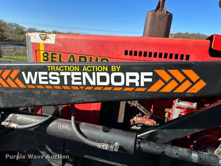 image for item DW2905 Belarus 825  MFWD tractor