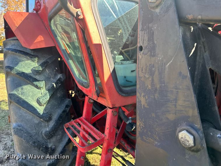 image for item DW2905 Belarus 825  MFWD tractor