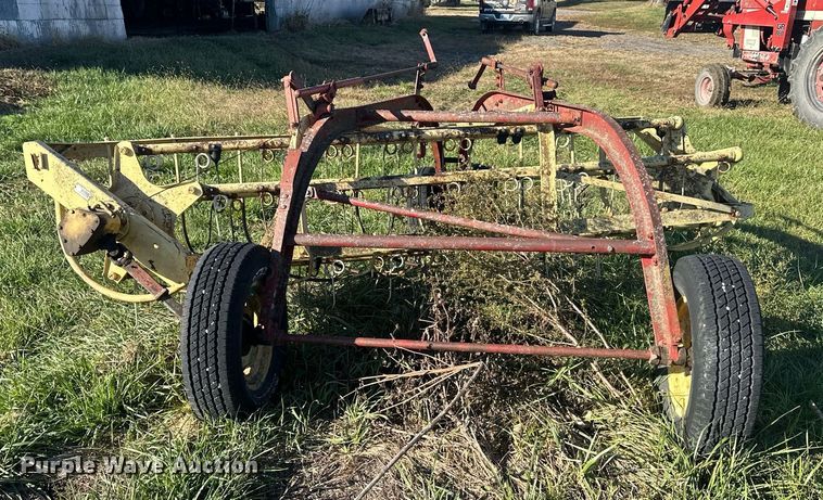 image for item DW2906 New Holland 55  hay rake