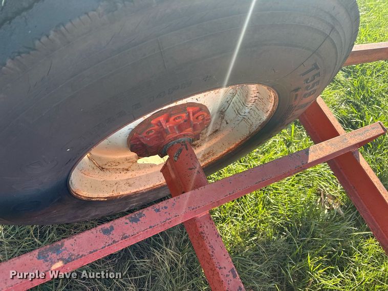 image for item DW2908 Harvest Hand  (12) bale trailer