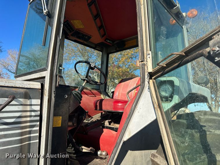 image for item DW2909 White Field Boss 2-105  tractor