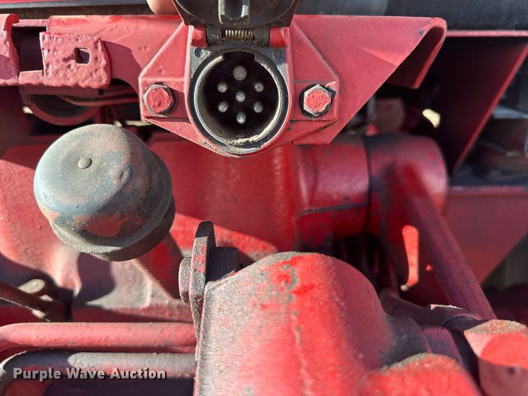 image for item DW2910 International 986  tractor