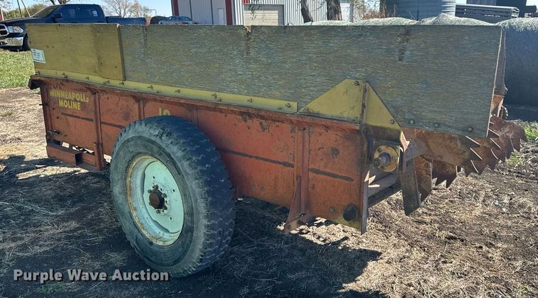 image for item DW2912 Minneapolis Moline  manure spreader