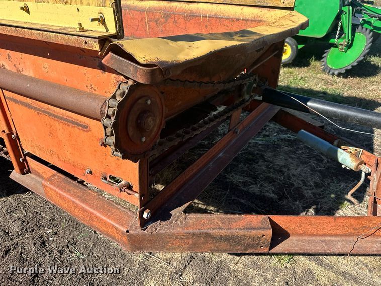 image for item DW2912 Minneapolis Moline  manure spreader