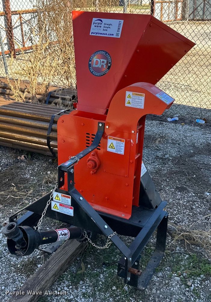 image for item DW2927 DR Power Equipment TPH450-CHP  wood chipper
