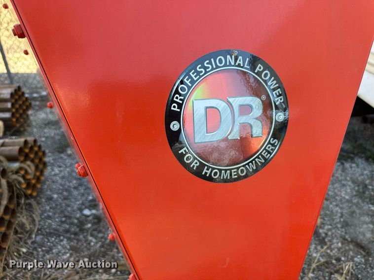 image for item DW2927 DR Power Equipment TPH450-CHP  wood chipper