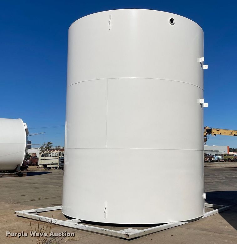 image for item GG9766 Bullseye Manufacturing  fuel tank