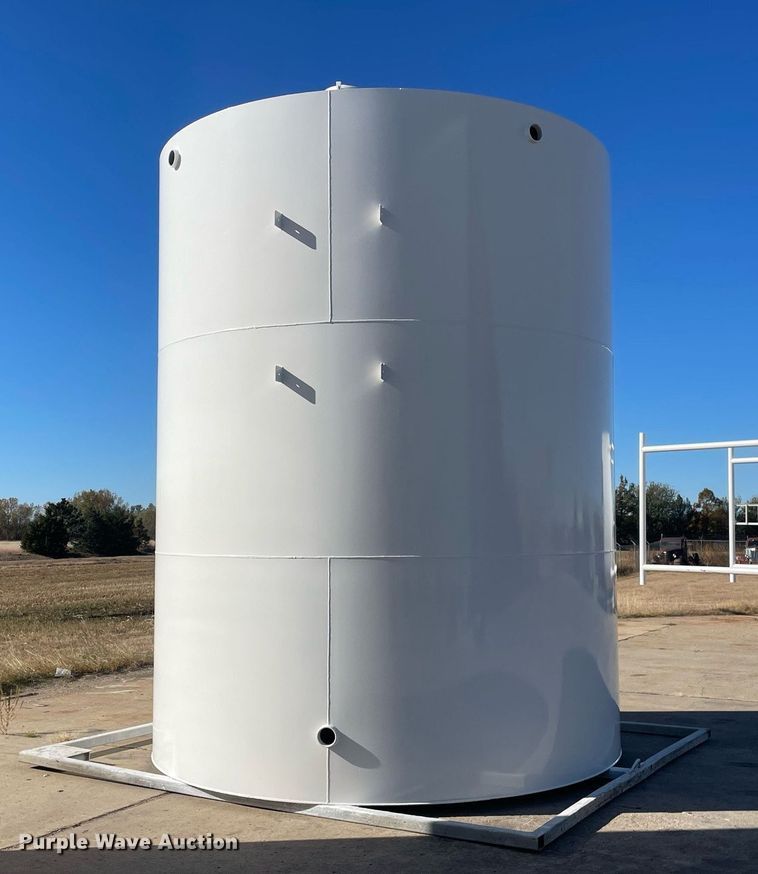 image for item GG9766 Bullseye Manufacturing  fuel tank