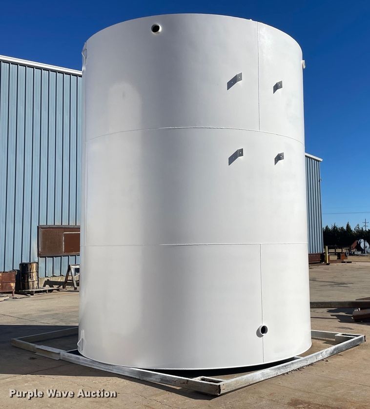 image for item GG9767 Bullseye Manufacturing  fuel tank