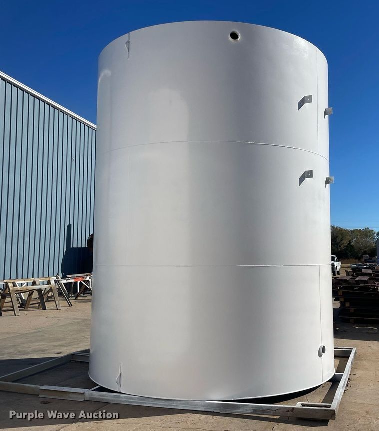 image for item GG9767 Bullseye Manufacturing  fuel tank