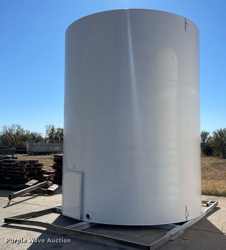 image for item GG9767 Bullseye Manufacturing  fuel tank