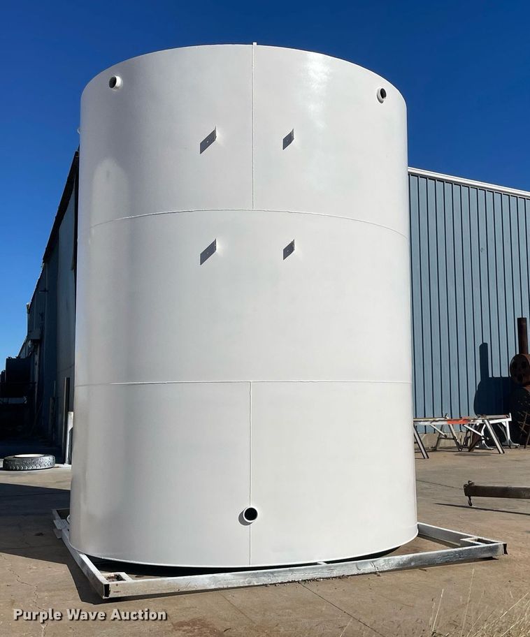 image for item GG9767 Bullseye Manufacturing  fuel tank