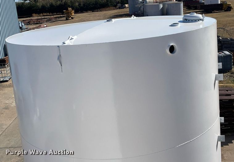 image for item GG9767 Bullseye Manufacturing  fuel tank