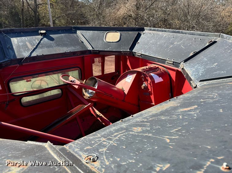 image for item GG9834 2000 Case IH 2388 Axial-Flow  combine