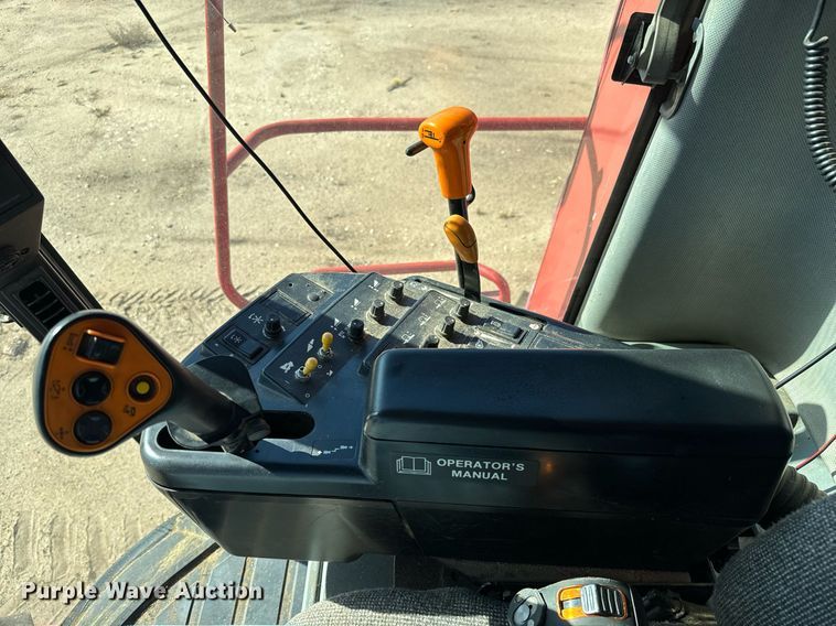 image for item GG9834 2000 Case IH 2388 Axial-Flow  combine