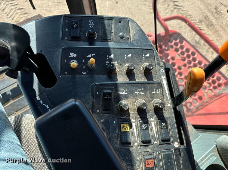 image for item GG9834 2000 Case IH 2388 Axial-Flow  combine