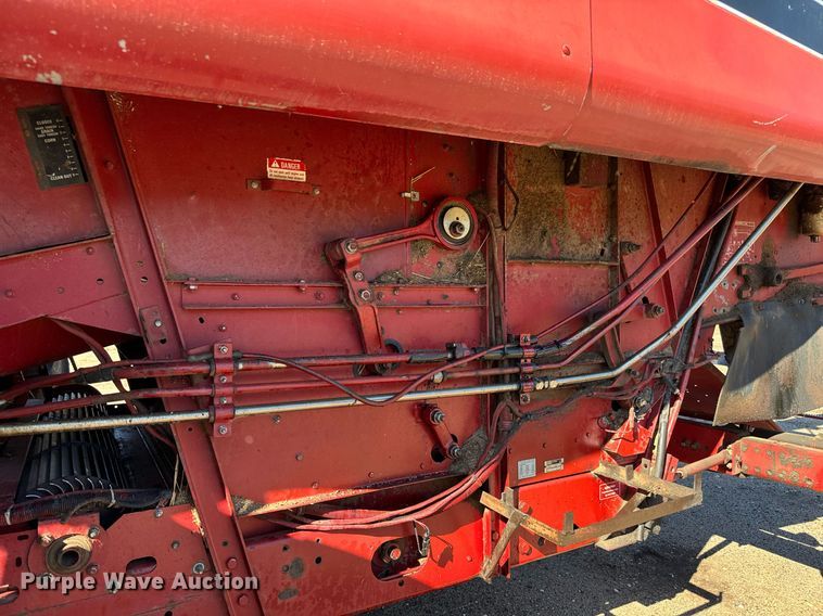 image for item GG9835 1990 Case IH 1680 Axial-Flow  combine