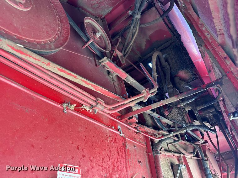 image for item GG9835 1990 Case IH 1680 Axial-Flow  combine