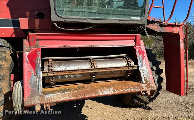 image for item GG9835 1990 Case IH 1680 Axial-Flow  combine