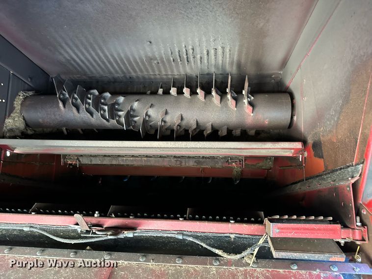 image for item GG9835 1990 Case IH 1680 Axial-Flow  combine