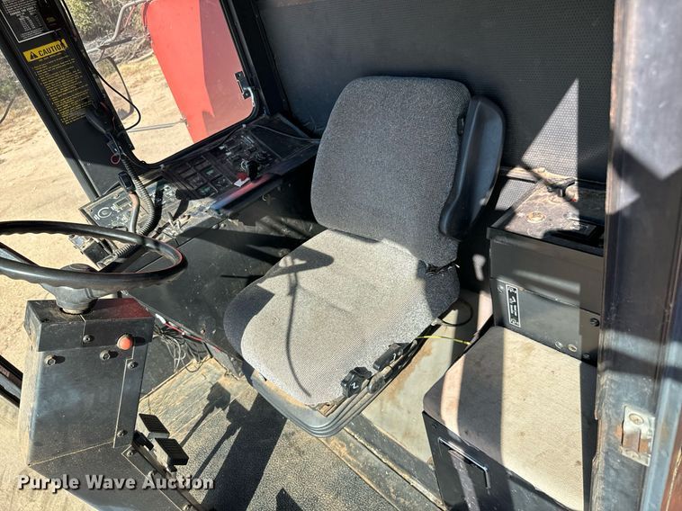 image for item GG9835 1990 Case IH 1680 Axial-Flow  combine