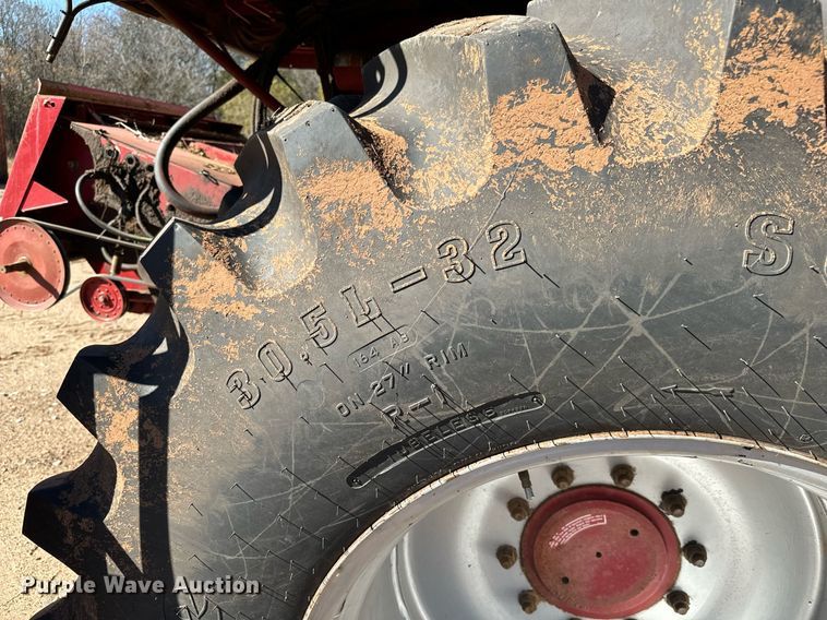 image for item GG9835 1990 Case IH 1680 Axial-Flow  combine