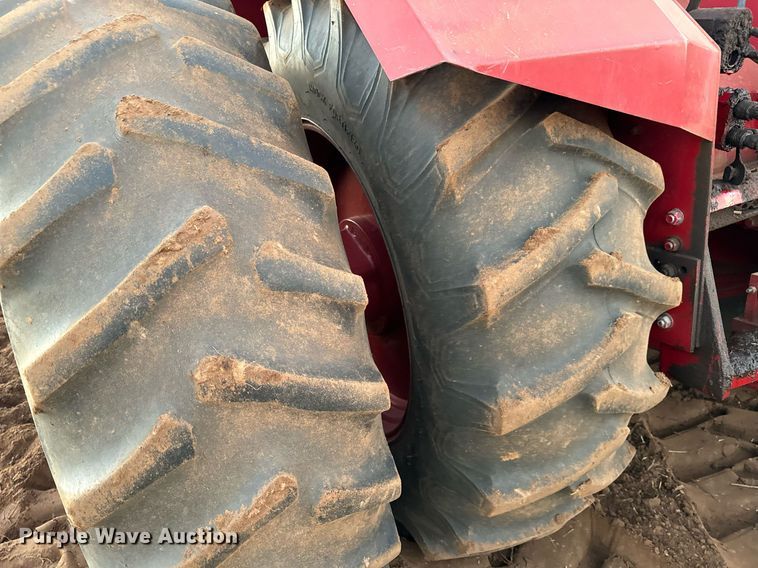 image for item GG9840 1980 International 4586  4WD tractor