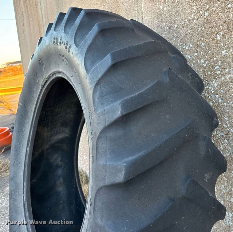 image for item GG9840 1980 International 4586  4WD tractor