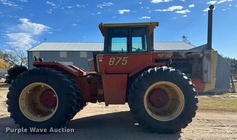 image for item IU9070 Versatile 875  4WD tractor