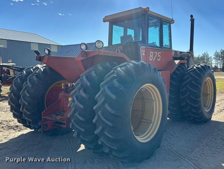 image for item IU9070 Versatile 875  4WD tractor