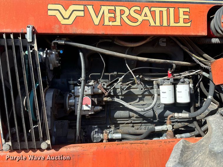 image for item IU9070 Versatile 875  4WD tractor