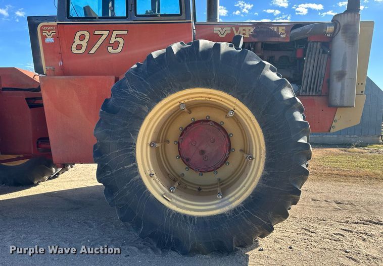 image for item IU9070 Versatile 875  4WD tractor