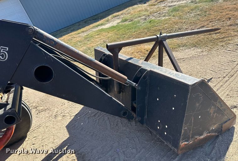 image for item IU9071 Case 932  tractor