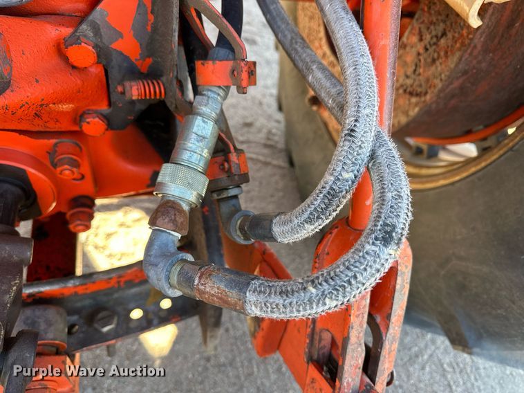 image for item IU9071 Case 932  tractor