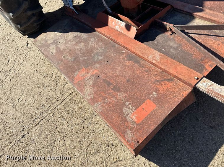 image for item IU9071 Case 932  tractor