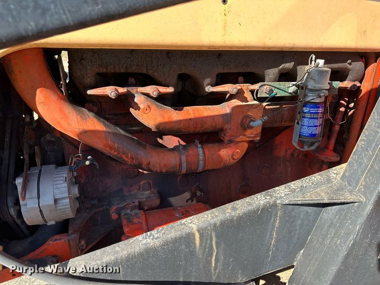 image for item IU9071 Case 932  tractor