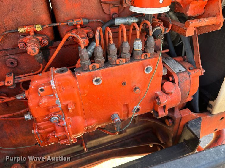 image for item IU9071 Case 932  tractor